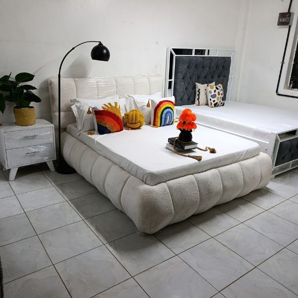 5by6 White Bubble Bed