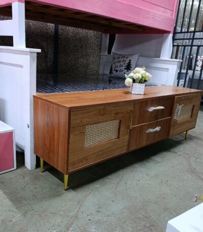Elegant 6ft Brown TV Stand