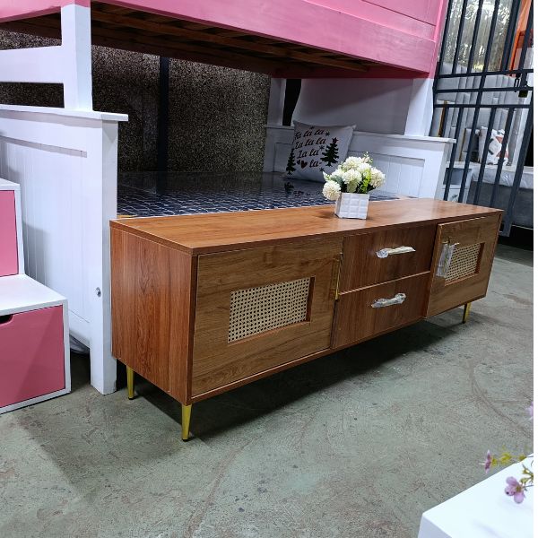 Elegant 6ft Brown TV Stand