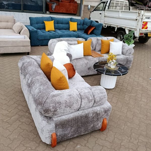 5-Seater Grey Sofa Contemporary Design