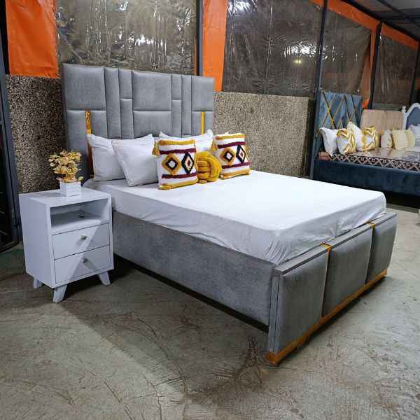 5by6 SemiLeather Fabric Bed