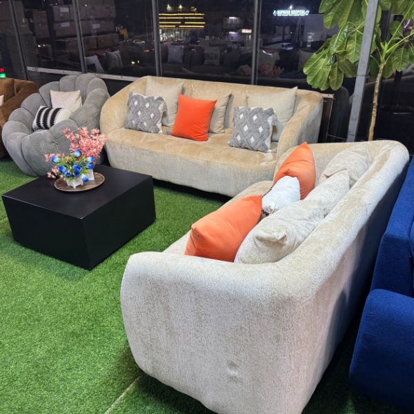 Modern Cream 3+2 Sofa Set – Luxury Living Room Furniture in Kenya